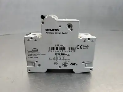 USED Siemens 5SY4106-6 Circuit Breaker, 6A, 230/400V w/5ST3010 Aux. Switch