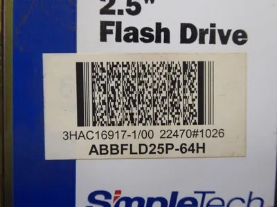 ABB SimpleTech 3HAC 16917-1/00 2.5" Flash Drive Missing Connector Used