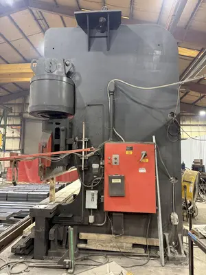 CINCINNATI 1250HX16 Press Brake | Bud's Equipment Sales (18)