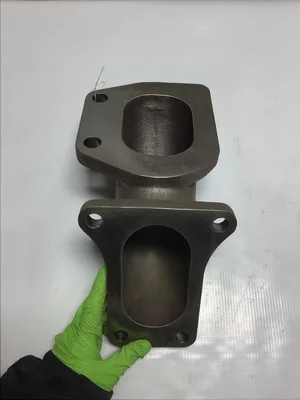 8286008 Cast Iron Turbo Exhaust Elbow Manifold
