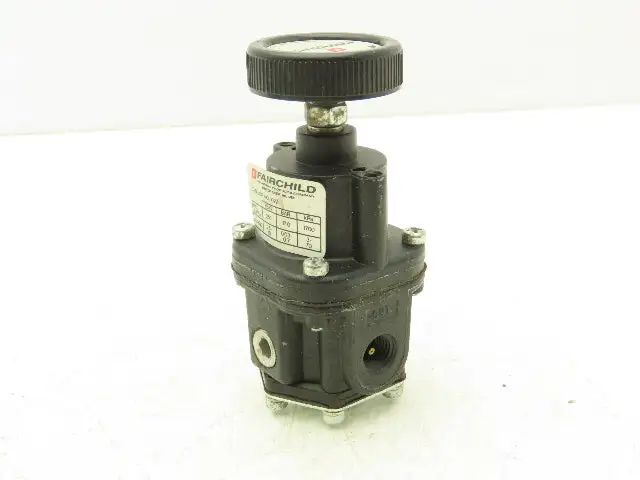 Fairchild 1022 Pressure Regulator 0.5-10 PSI Range 250 PSI Max 1/4" NPT