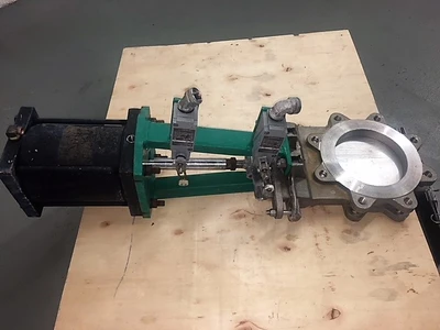 Rovalve 6"-150 Knife Gate Valve Air Operated