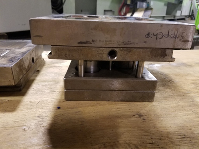 USED 1990 MASTER PRECISION MOLD TECHNOLOGY STEP CHIP MOLD