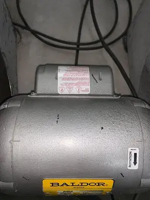 3610-550 Baldor 2-Speed Double End Plastic/Metals Buffing Unit, with Handler Dust Collector