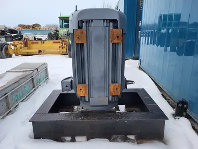 400 hp Vertical Motor, 2300V, 1787 rpm