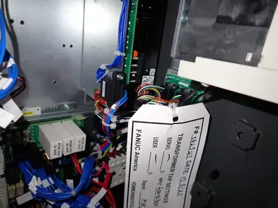 Used FANUC A05B2651B021 / R30IB Robots Ohio US | HGR 24 #891408