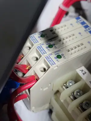 USED SQUARE D MODEL 6