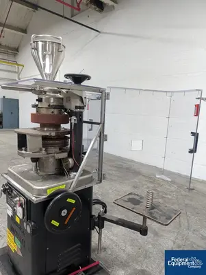 USED Manesty Manestry BetaPress Tablet Press, 16 Station