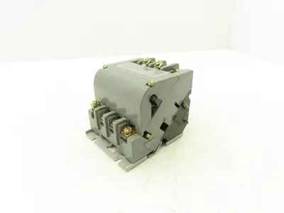 Furnas 40DP32AX9 Contactor Motor Starter 10Hp 27A 600VAC 3Ph 120V Coil Size 1