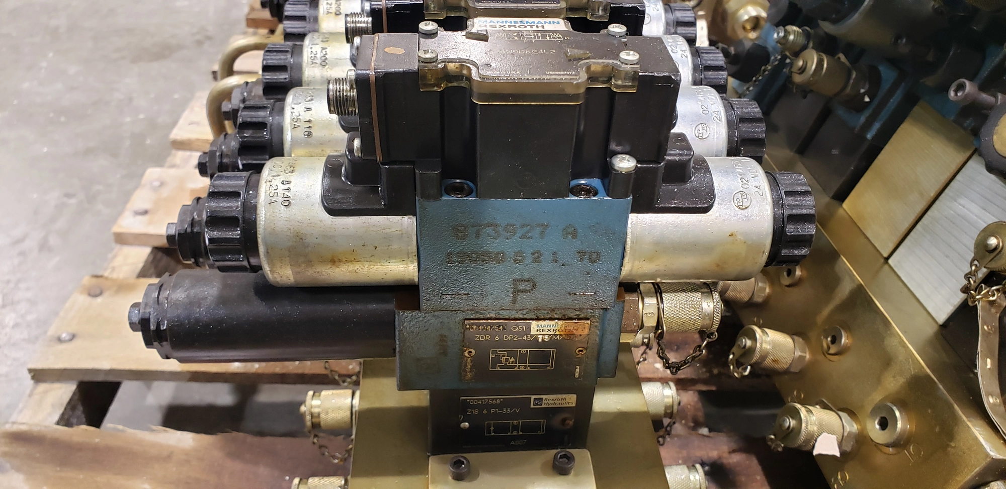 USED REXROTH 4WE6W61/EG24N9DK24L2