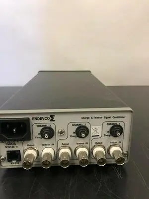 ENDEVCO CHARGE & ISOTRON SIGNAL CONDITIONER 133