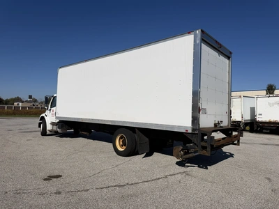 Used 2005 FREIGHTLINER BUSINESS CLASS M2 26' BOX TRUCK Box trucks Ohio US | Miedema Asset Management Group #1709406