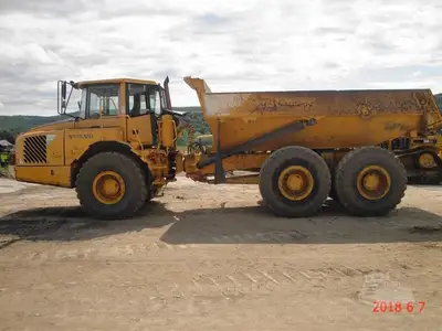 Used 2005 VOLVO A25D Articulated Dump Trucks New York US | Beck Equipment #1509299