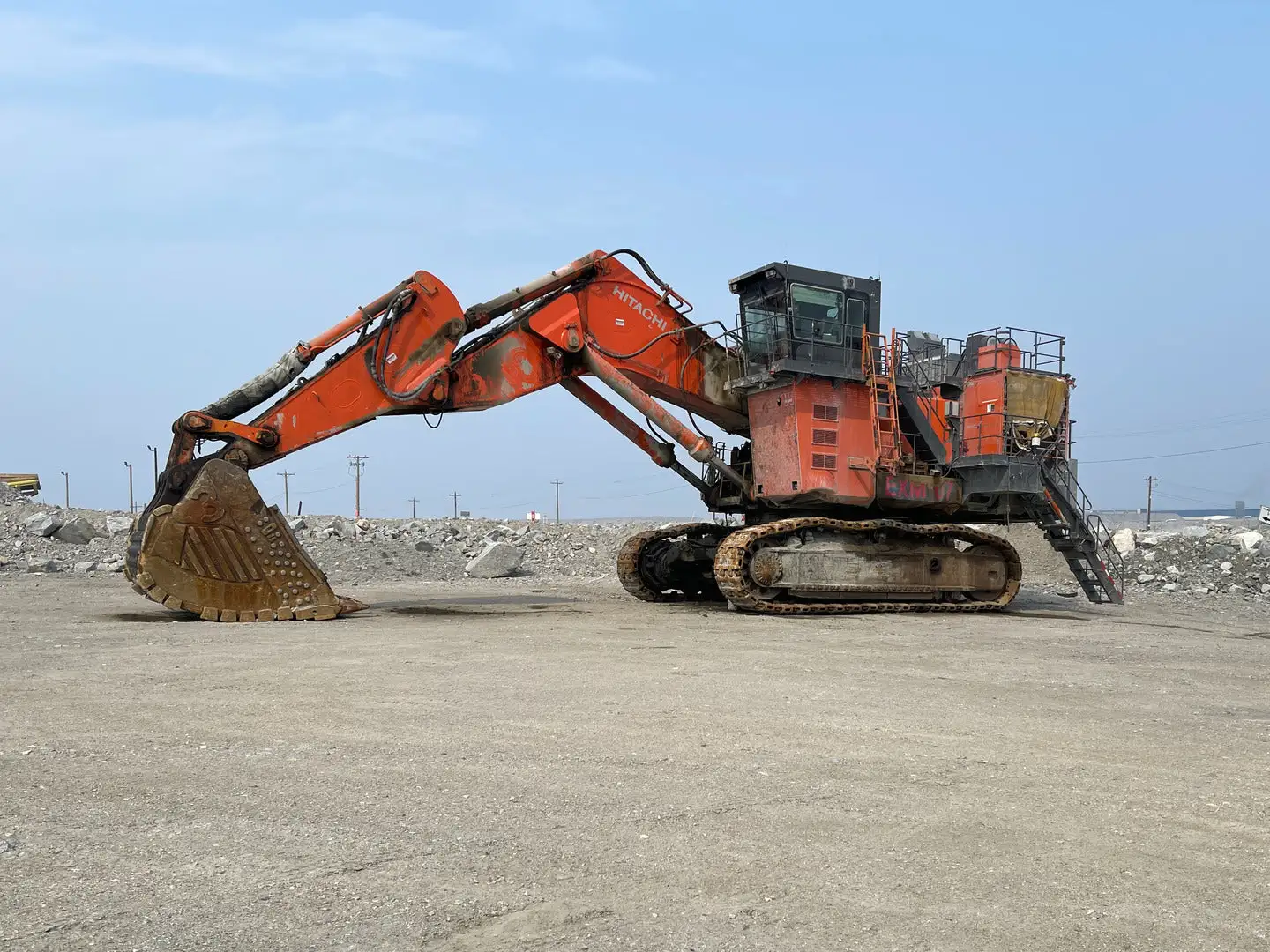 USED 2017 HITACHI EX2600-6BH
