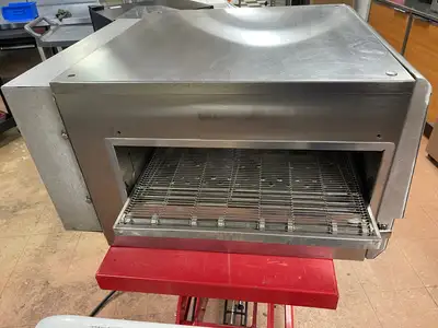 Used Star UM-1833A Conveyor Ovens Illinois US | Falcon Restaurant Supply #1374951