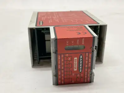 USED BANNER E-STOP/ROPE PULL GUARD & MONITORING SAFETY RELAY MODULE 66091