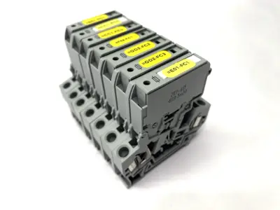 USED WAGO FUSE TERMINAL BLOCK 2-CONDUCTOR W/ FUSE HOLDER LOT OF 7