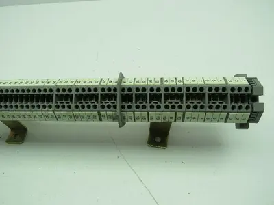 Morsettitalia Euro 4 DIN Rail Mount 86 Terminal Blocks