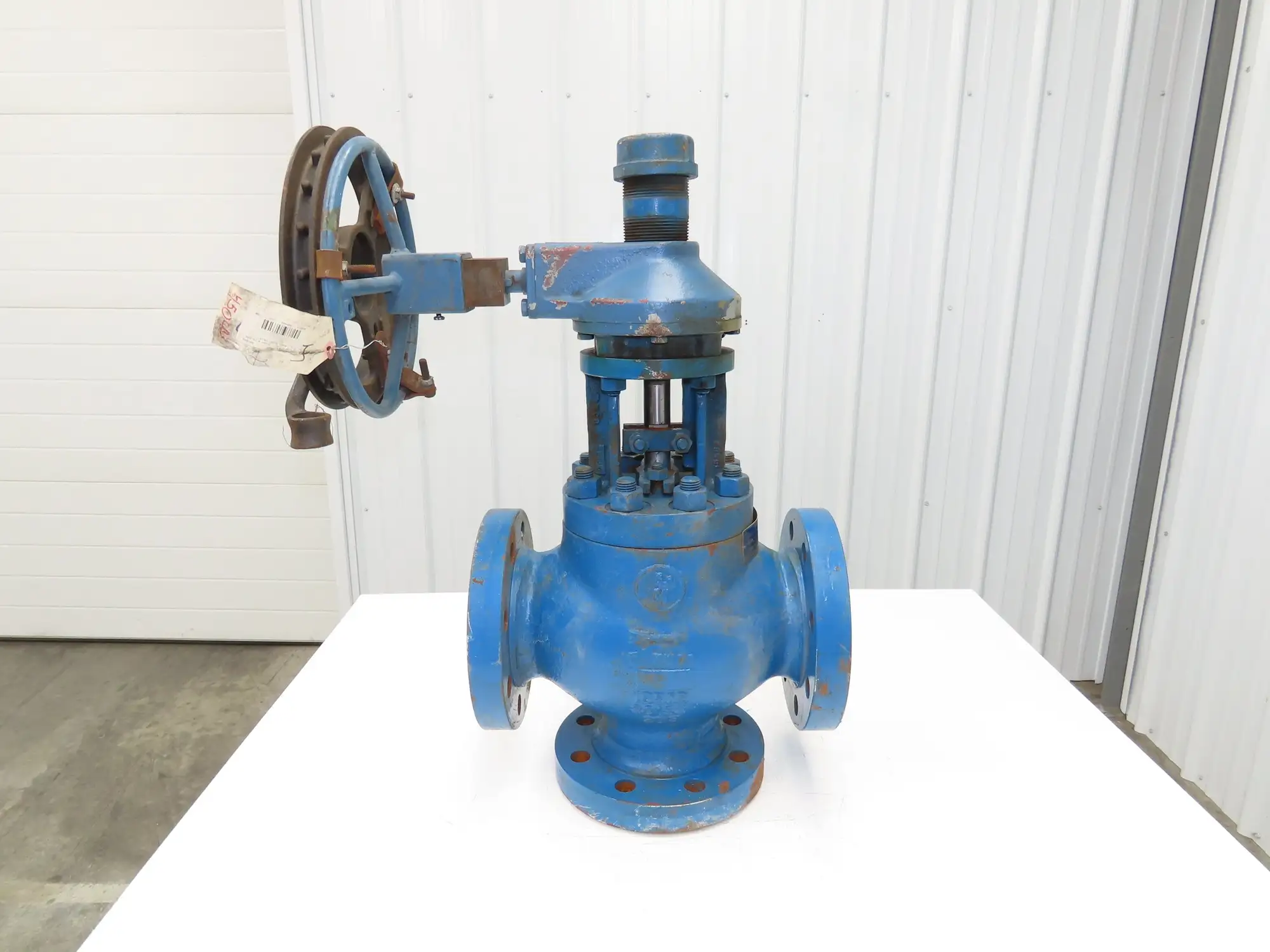 Atwood Morrill 3-Way Globe Valve 4" Flanged Limitorque Gear Operator Pull Chain