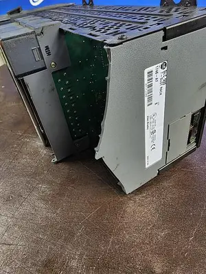 USED ALLEN-BRADLEY 1747-L541