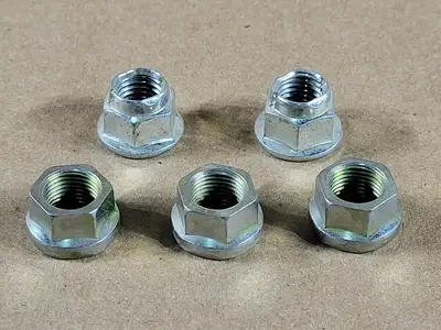 NEW TOYOTA 90179-11005
