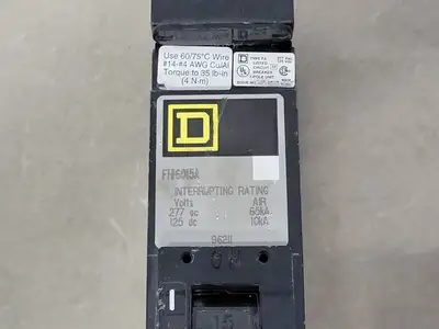 USED SQUARE D FH16015A