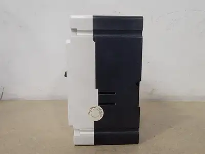 Used EATON EDB3225 Switchgears British Columbia CA | Lenmark #367139