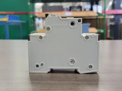 USED SIEMENS 5SY62-C2