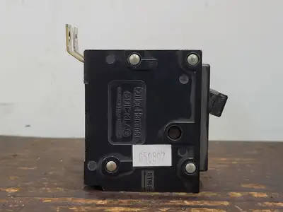 USED CUTLER-HAMMER BA220