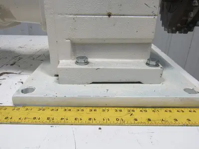 Lenze GST09-2N VBR 1F 14:1 RPM 420V DC 11.40kW Gear Reducer Motor Package