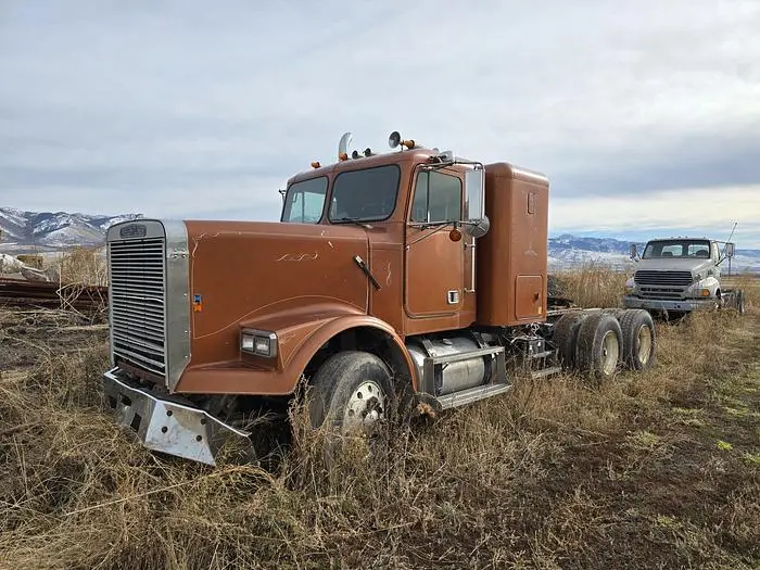 Used 1986 FREIGHTLINER FLC Conventional trucks Idaho US | Berry Machinery #910955