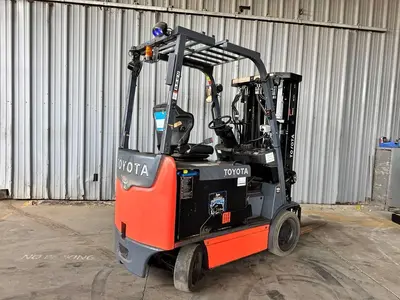 USED 2016 TOYOTA 8FBCHU25
