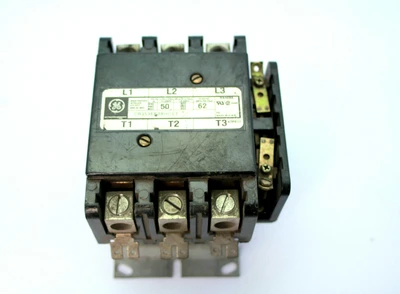 Used General Electric CR353EE3BHOEF Circuit Breakers California US | Davliegogo LLC #1705481