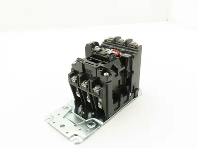 Allen Bradley 500F-AOD930 Size 0 Starter Contactor 575V 3PH 120V Coil w/Overload