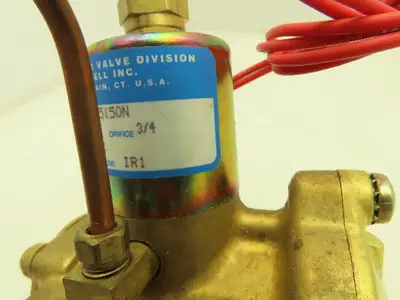 Honeywell Skinner LP5LR5150N Solenoid Valve 3-Way NC 125V 5-150 PSI 3/4" NPT