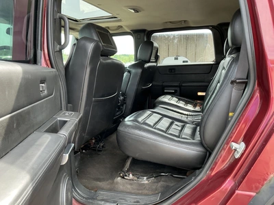USED 2005 HUMMER H2