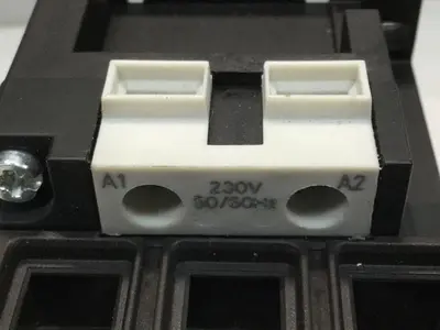 USED SIEMENS 3RT1036-1AL24