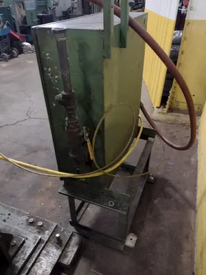7 TON X 14" WIDE AIRAM PNEUMATIC CUTOFF PRESS: STOCK #17188