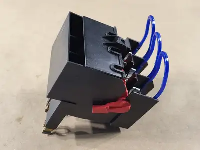 Disconnect Switch with 15 Amp Fuse LPJ-12SP