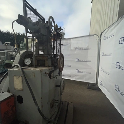 Courtoy 20 Head Rotary Tablet Press R33