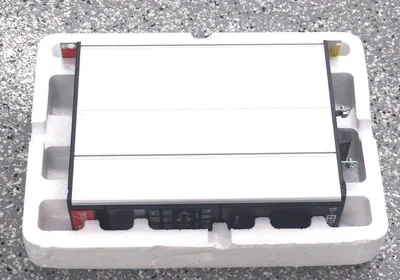 NEW DANFOSS VLT5001PT5B20STR3DLF10A00C0 SPEED DRIVE