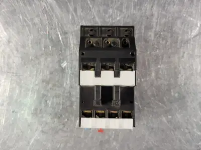 NEW MOELLER Z00-4