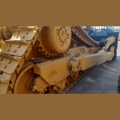 USED 2011 CATERPILLAR D10T