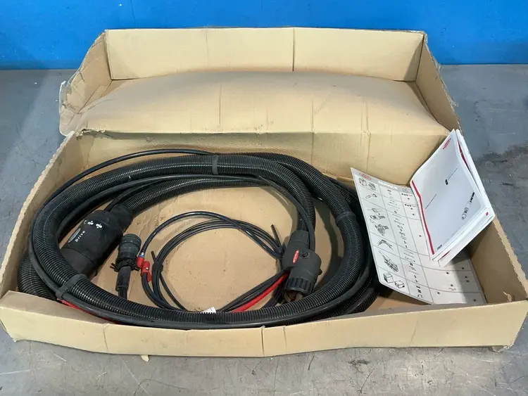 Used FRONIUS 4,047,370,000 Welding Machinery (Other) Ohio US | HGR 24 #1300830