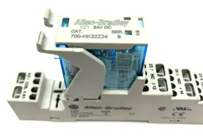 Used Allen-Bradley 700-HN224, 700-HK32Z24 Proximity Sensors Michigan US | Maverick Industrial Sales #1395056