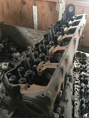 Used CATERPILLAR ENGINE BLOCK - 108-3918 & CAT CYLINDER HEAD 176-9917 Diesel Engines Pennsylvania US | East West Machinery & Drilling #1415569
