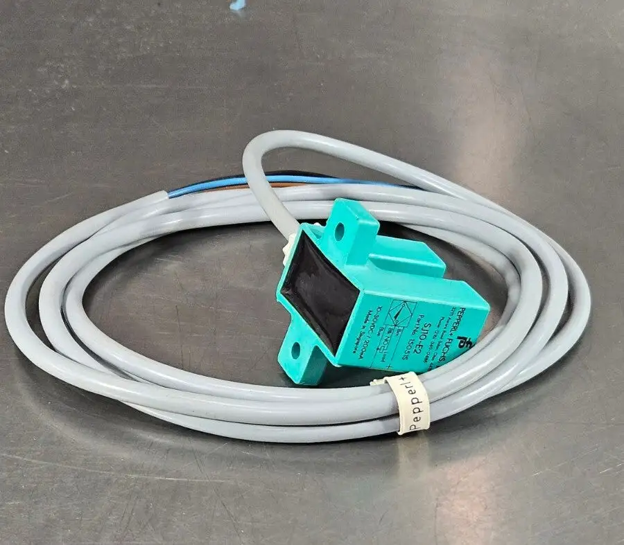 Pepperl + Fuchs SJ10-E2 Inductive Proximity Sensor. Loc5E-16