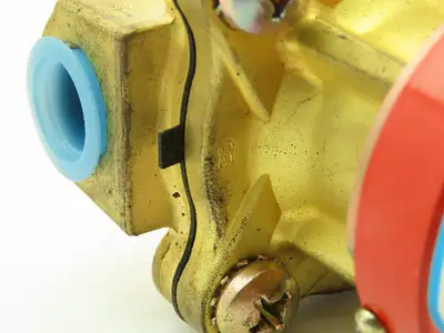 Lancer 4LE2HB3052 2-Way Skinner Solenoid Valve 3/8" NPT N.C. 0-50psi 120v