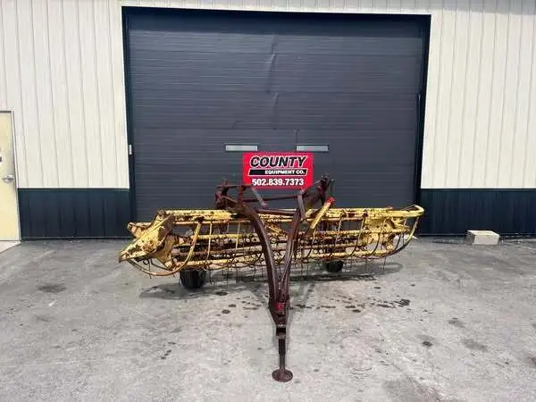 NEW HOLLAND 256 RAKE Bar Hay Rake | County Equipment Company LLC