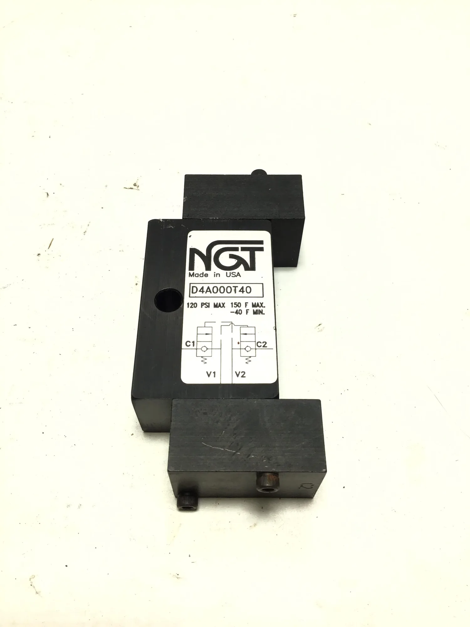 NGT D4A000T40 Dual Pilot Operated Check Valve 120 PSI 40-150°F